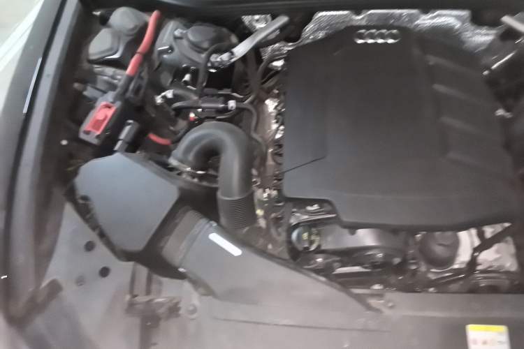 Used Audi A6L 2022 45 TFSI Prestige Elegant Edition Engine Bay Right