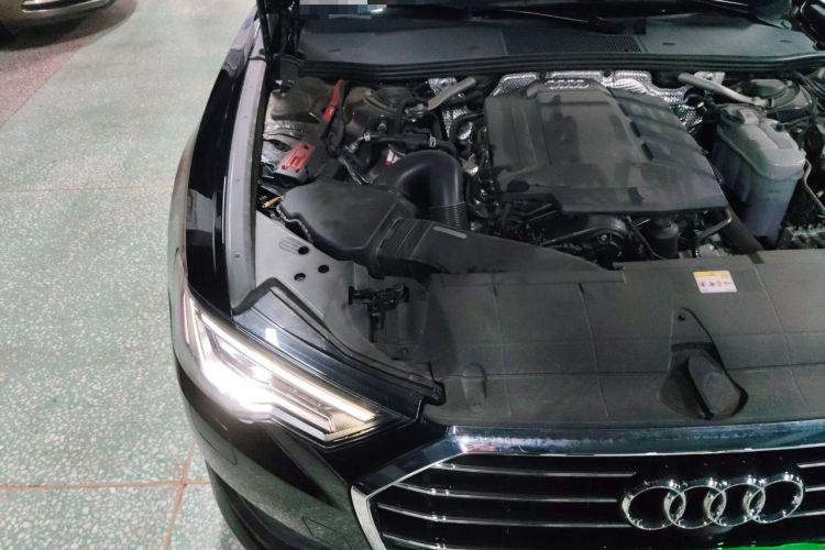 Used Audi A6L 2022 45 TFSI Prestige Elegant Edition Engine Bay Right
