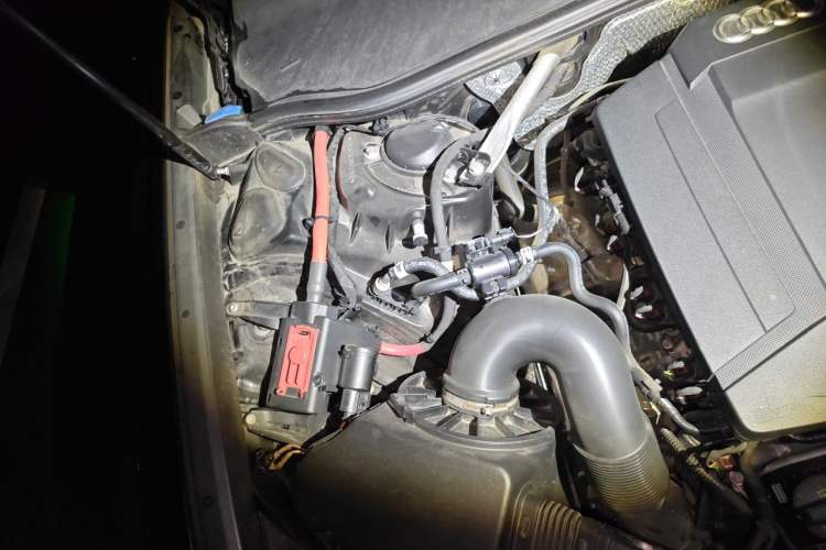 Used Audi A6L 2022 45 TFSI quattro Prestige Elegant Edition Engine Bay Right