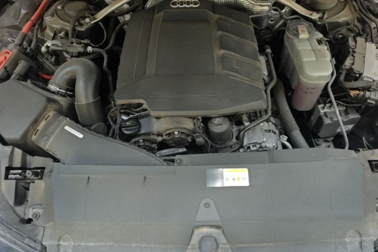 Used Audi A6L 2022 40 TFSI Luxury Prestige Edition Engine Bay