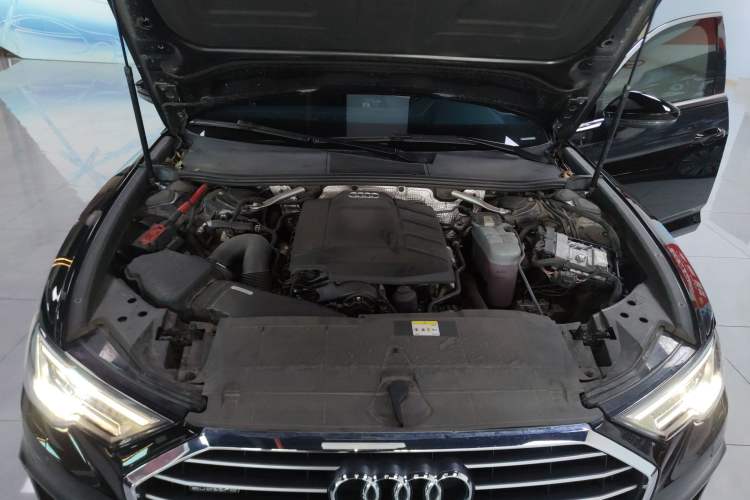Used Audi A6L 2022 45 TFSI Prestige Dynamic Edition Engine Bay