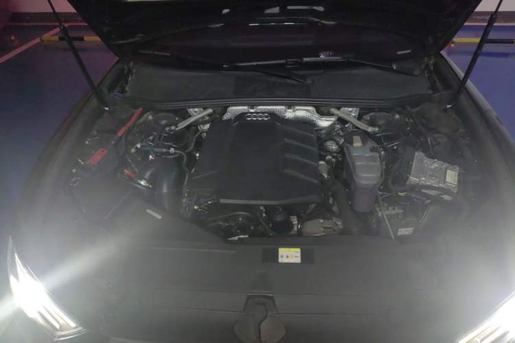 Used Audi A6L 2022 45 TFSI Prestige Dynamic Edition Engine Bay