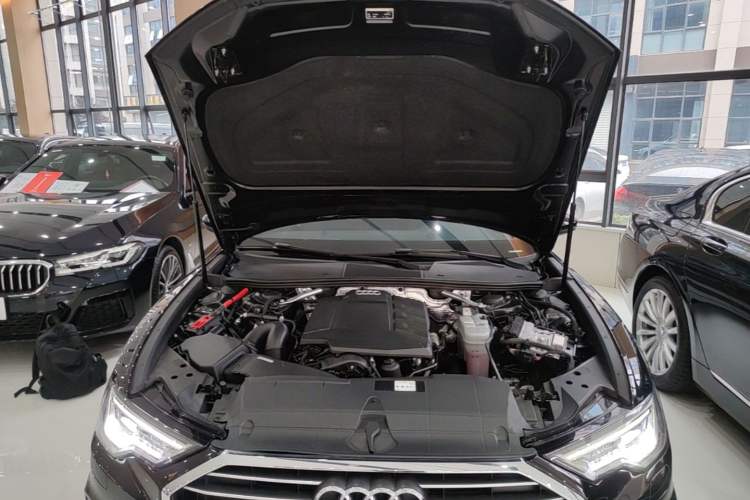 Used Audi A6L 2022 45 TFSI Prestige Dynamic Edition Engine Bay