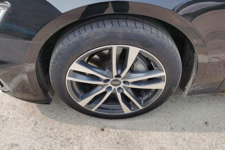 Used Audi A6L 2022 40 TFSI Luxury Dynamic Model Exterior 4