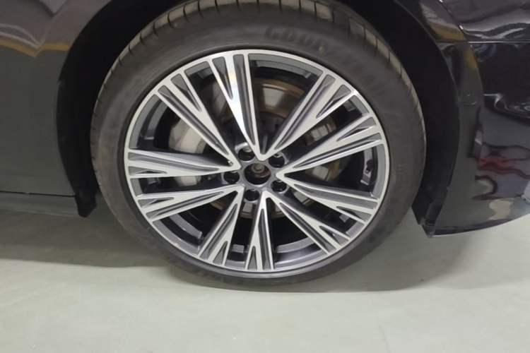 Used Audi A6L 2022 55 TFSI quattro Flagship Dynamic Model Exterior 4