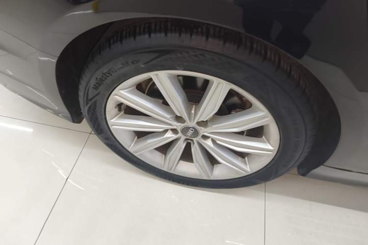Used Audi A6L 2022 40 TFSI Luxury Dynamic Model Exterior 5
