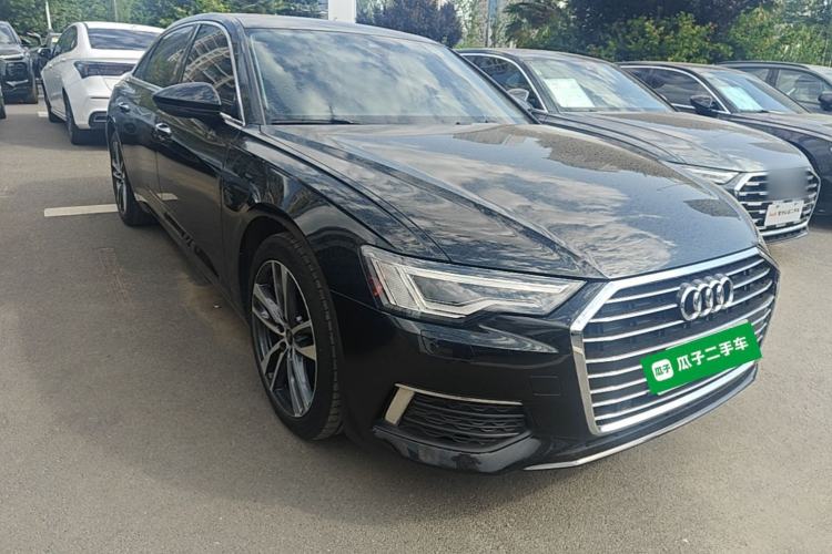 Used Audi A6L 2022 40 TFSI Luxury Prestige Edition Front Right 45 Deg