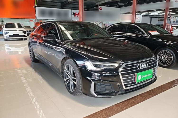 Used Audi A6L 2022 40 TFSI Luxury Dynamic Model Front Right 45 Deg