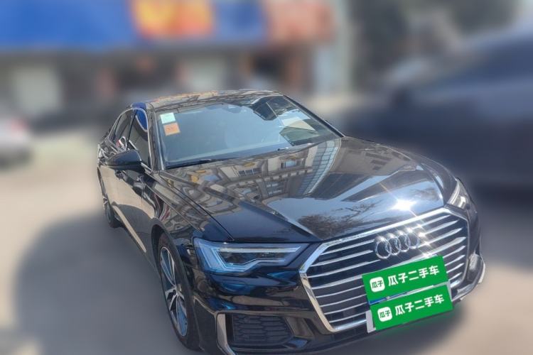 Used Audi A6L 2022 40 TFSI Luxury Dynamic Model Front Right 45 Deg