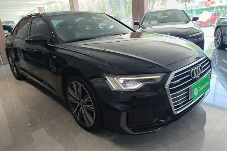 Used Audi A6L 2022 45 TFSI quattro Prestige Dynamic Edition Front Right 45 Deg