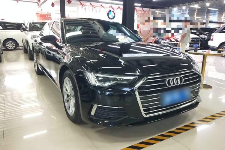 Used Audi A6L 2022 40 TFSI Luxury Prestige Edition Front Right 45 Deg