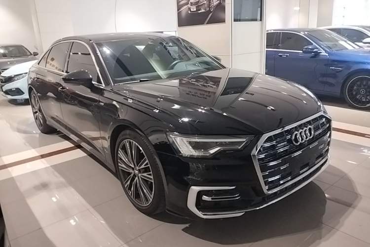 Used Audi A6L 2022 45 TFSI Prestige Dynamic Edition Front Right 45 Deg