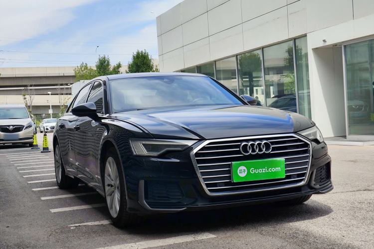 Used Audi A6L 2022 45 TFSI Prestige Dynamic Edition Front Right 45 Deg