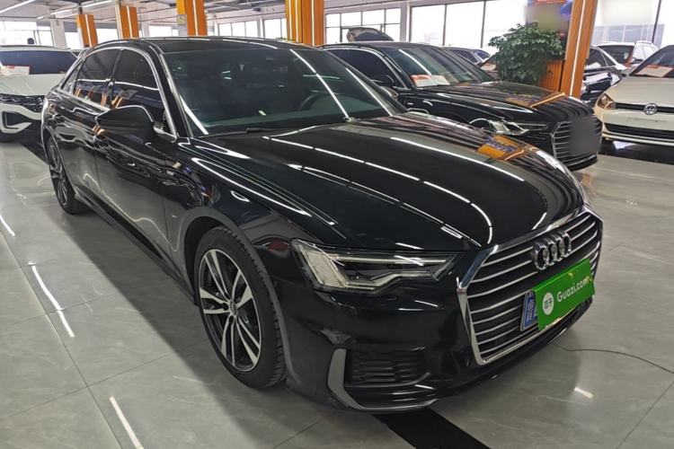 Used Audi A6L 2022 40 TFSI Luxury Dynamic Model Front Right 45 Deg