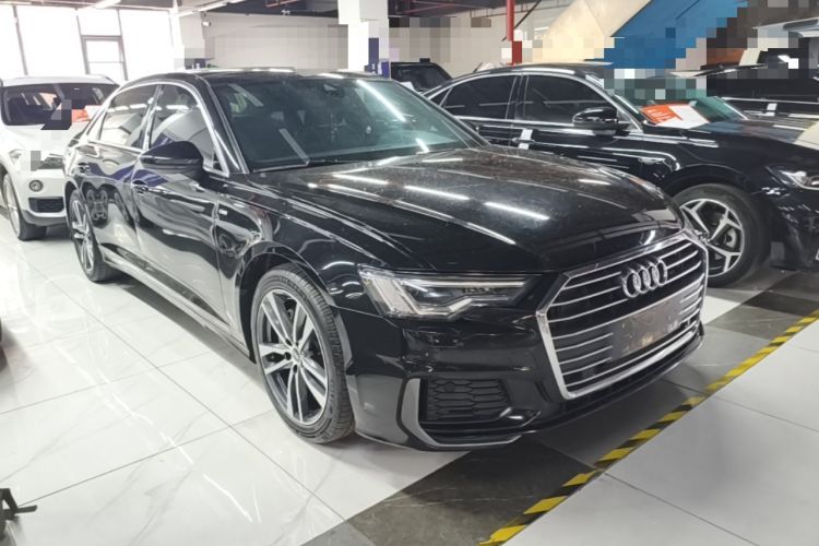 Used Audi A6L 2022 40 TFSI Luxury Dynamic Model Front Right 45 Deg
