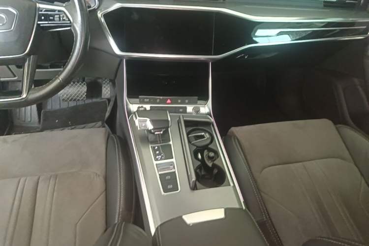 Used Audi A6L 2022 45 TFSI Prestige Dynamic Edition Gear Lever