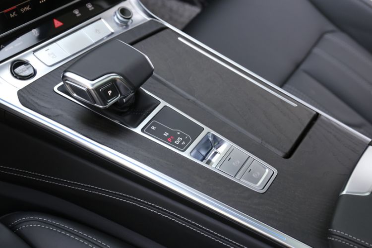 Used Audi A6L 2022 45 TFSI quattro Prestige Elegant Edition Gear Lever