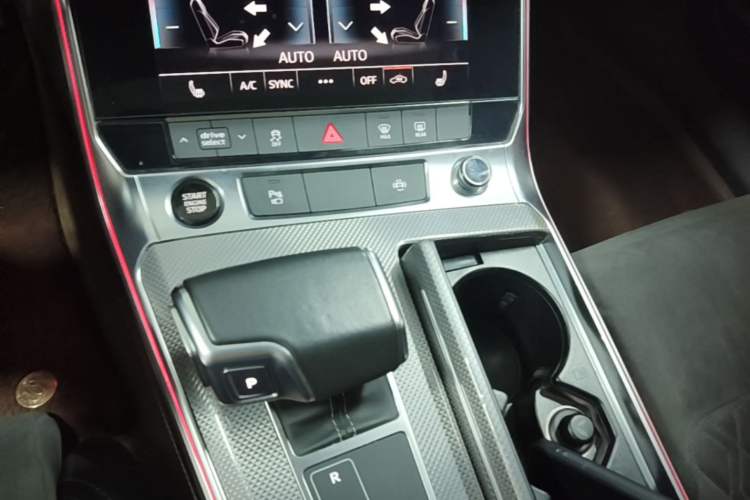 Used Audi A6L 2022 55 TFSI quattro Flagship Dynamic Model Gear Lever