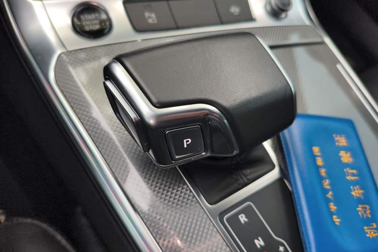Used Audi A6L 2022 45 TFSI Prestige Dynamic Edition Gear Lever