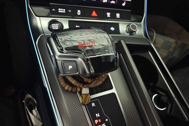 Used Audi A6L 2022 55 TFSI quattro Prestige Dynamic Edition Gear Lever