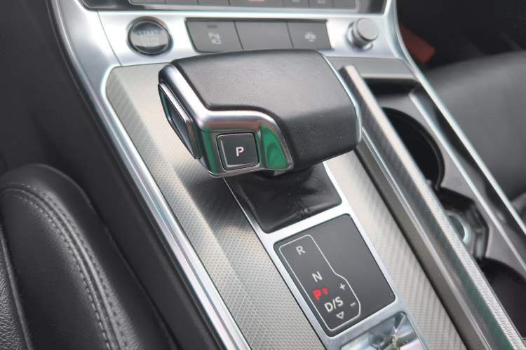 Used Audi A6L 2022 40 TFSI Luxury Prestige Edition Gear Lever
