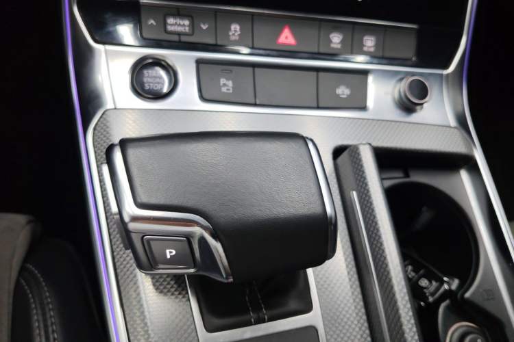 Used Audi A6L 2022 45 TFSI Prestige Dynamic Edition Gear Lever