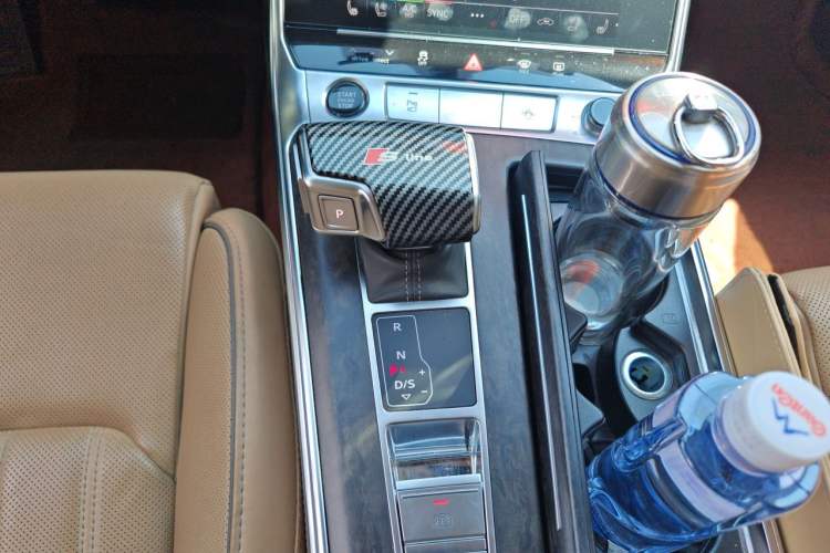 Used Audi A6L 2022 55 TFSI quattro Prestige Elegant Edition Gear Lever
