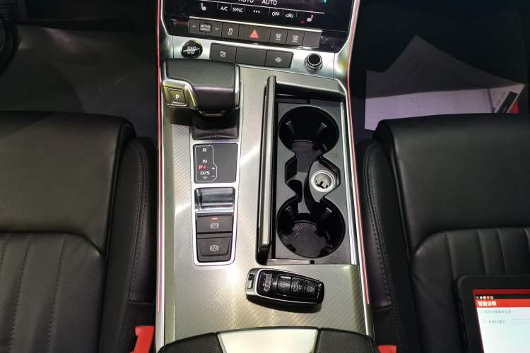 Used Audi A6L 2022 45 TFSI Prestige Elegant Edition Gear Lever