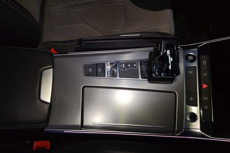 Used Audi A6L 2022 45 TFSI Prestige Dynamic Edition Gear Lever