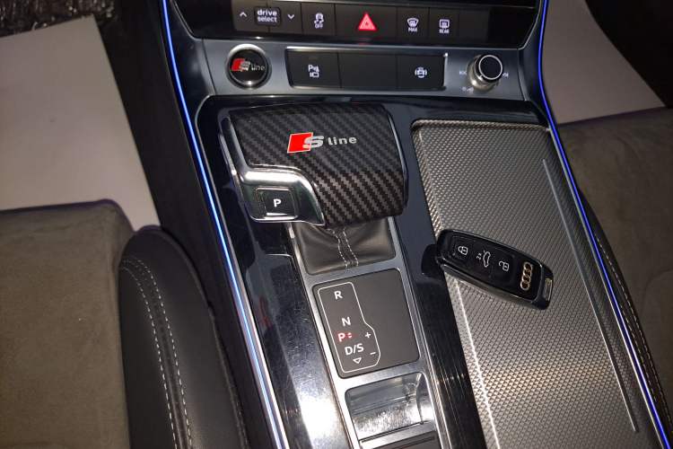 Used Audi A6L 2022 45 TFSI Prestige Dynamic Edition Gear Lever
