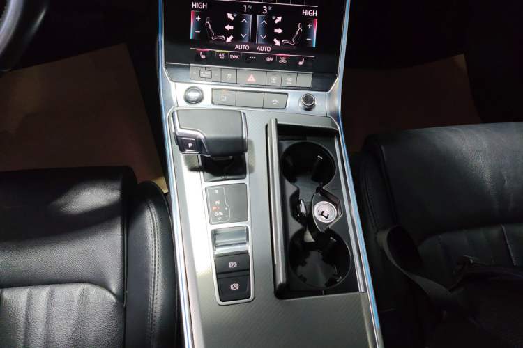 Used Audi A6L 2022 45 TFSI quattro Prestige Elegant Edition Gear Lever