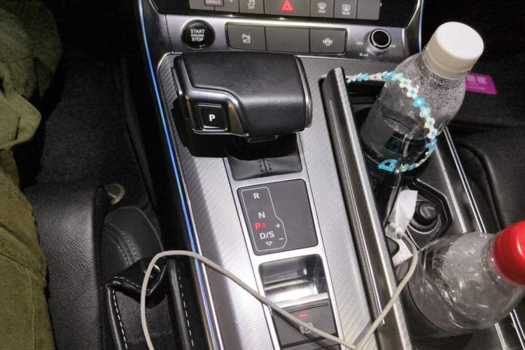 Used Audi A6L 2022 45 TFSI quattro Prestige Elegant Edition Gear Lever