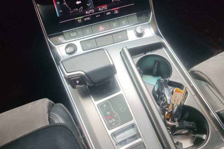 Used Audi A6L 2022 45 TFSI Prestige Dynamic Edition Gear Lever