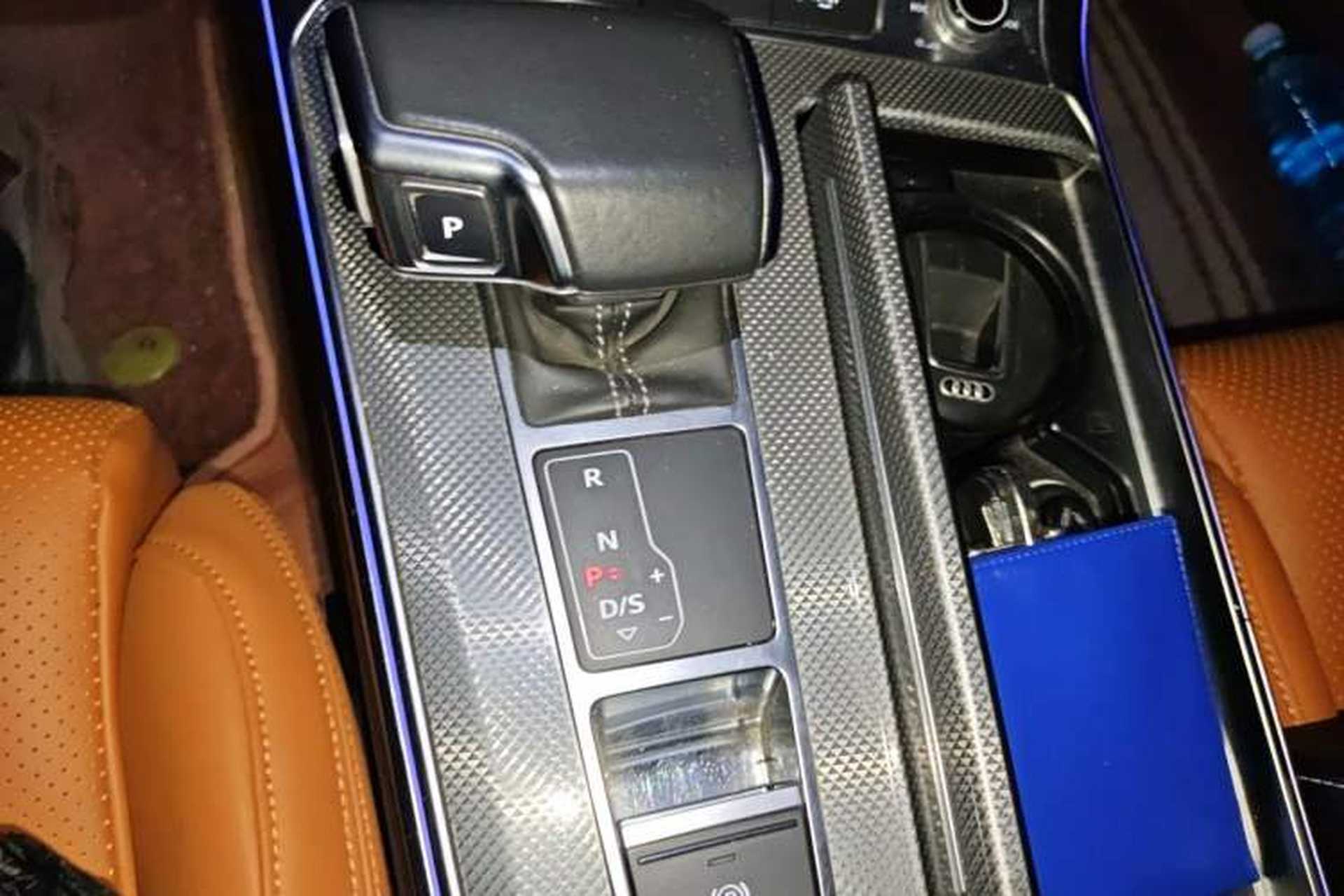 Used Audi A6L 2022 40 TFSI Luxury Dynamic Model Gear Lever