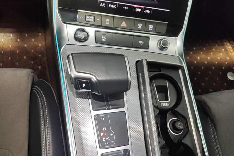Used Audi A6L 2022 45 TFSI Prestige Dynamic Edition Gear Lever