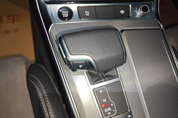 Used Audi A6L 2022 45 TFSI Prestige Dynamic Edition Gear Lever