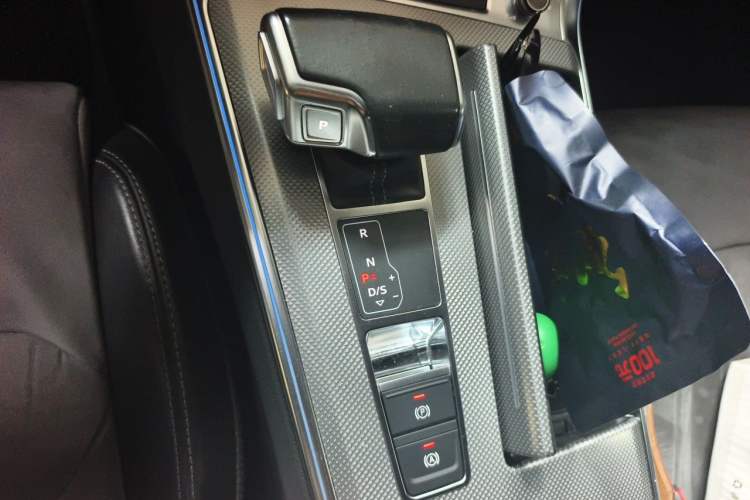 Used Audi A6L 2022 45 TFSI Prestige Dynamic Edition Gear Lever