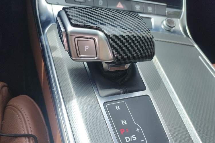 Used Audi A6L 2022 40 TFSI Luxury Prestige Edition Gear Lever