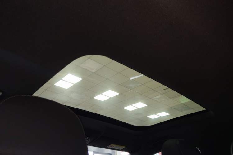 Used Audi A6L 2022 40 TFSI Luxury Dynamic Model Headliner