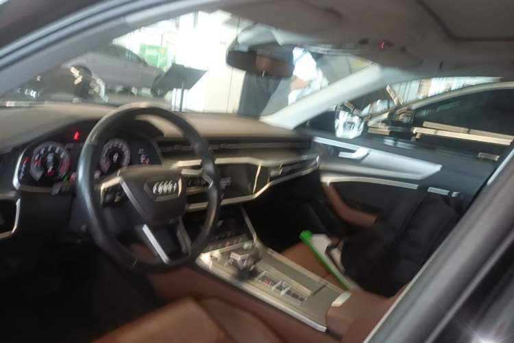 Used Audi A6L 2022 45 TFSI Prestige Elegant Edition Headliner