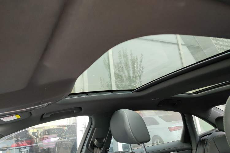 Used Audi A6L 2022 45 TFSI Prestige Dynamic Edition Headliner