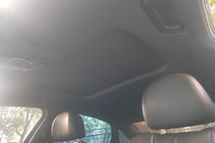 Used Audi A6L 2022 40 TFSI Luxury Dynamic Model Headliner