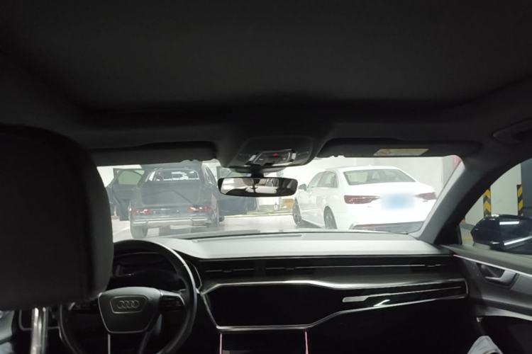 Used Audi A6L 2022 40 TFSI Luxury Dynamic Model Headliner
