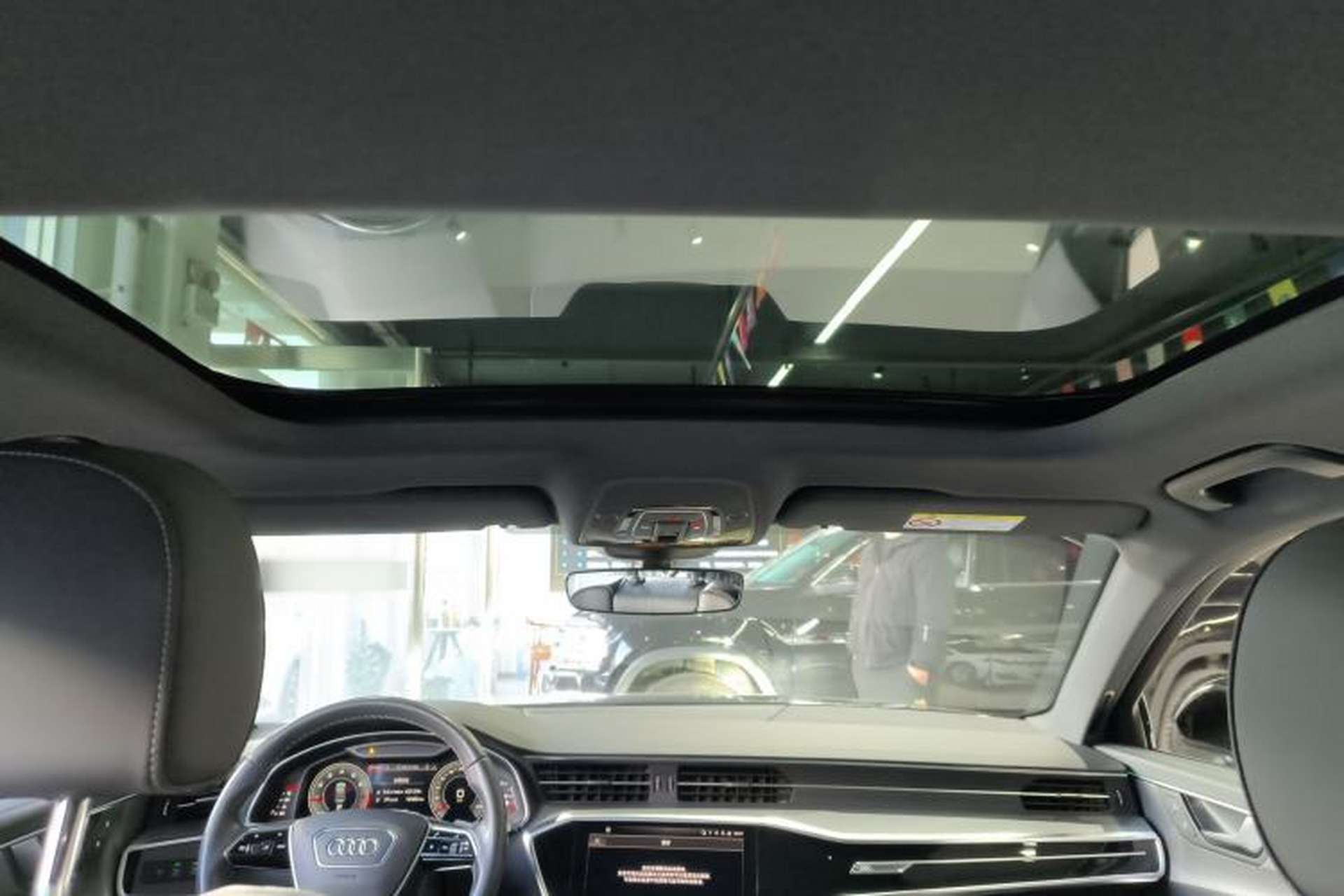 Used Audi A6L 2022 40 TFSI Luxury Dynamic Model Headliner
