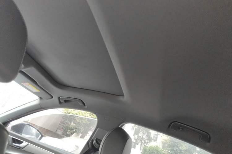 Used Audi A6L 2022 40 TFSI Luxury Dynamic Model Headliner