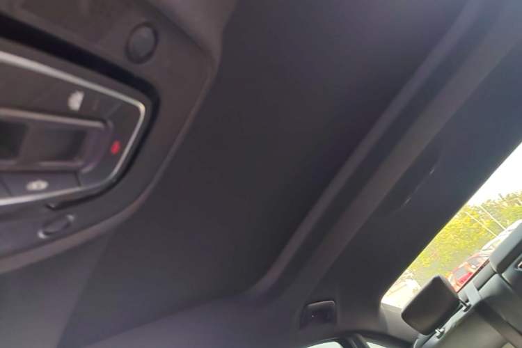 Used Audi A6L 2022 40 TFSI Luxury Dynamic Model Headliner