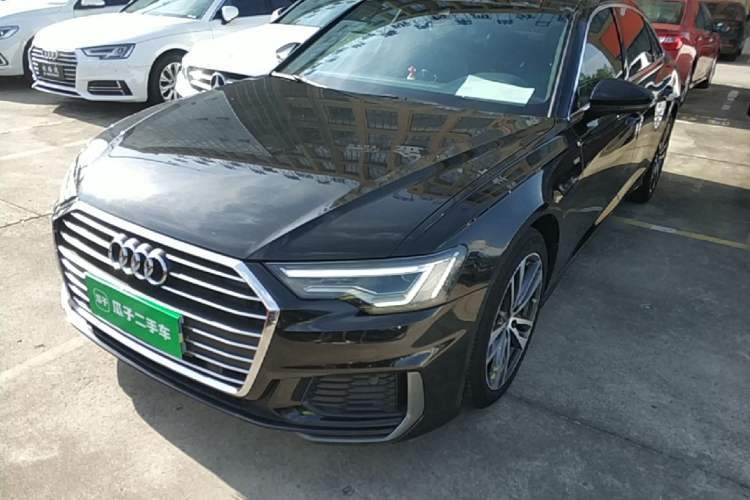 Used Audi A6L 2022 40 TFSI Luxury Dynamic Model Guazi used car, China used car export, Used car for sale, Used  cars, Cheapest cars for sale