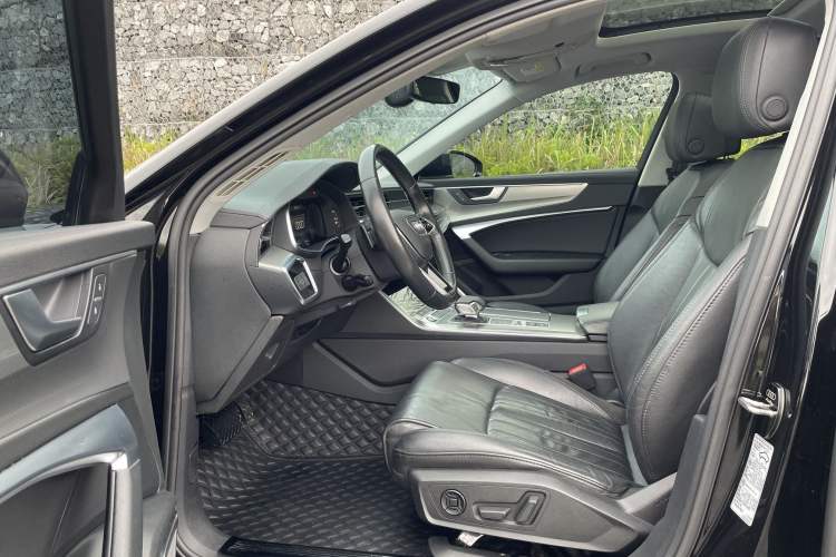 Used Audi A6L 2022 45 TFSI Prestige Elegant Edition Interior 1