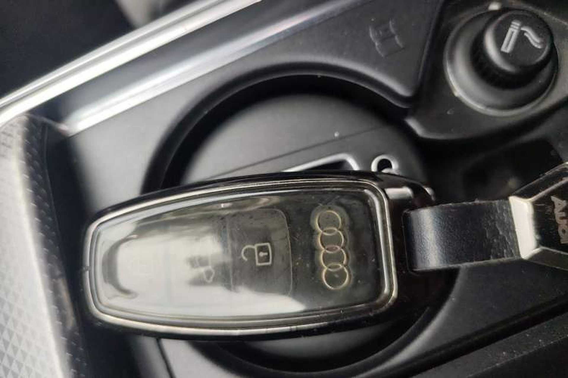 Used Audi A6L 2022 40 TFSI Luxury Dynamic Model Interior 1