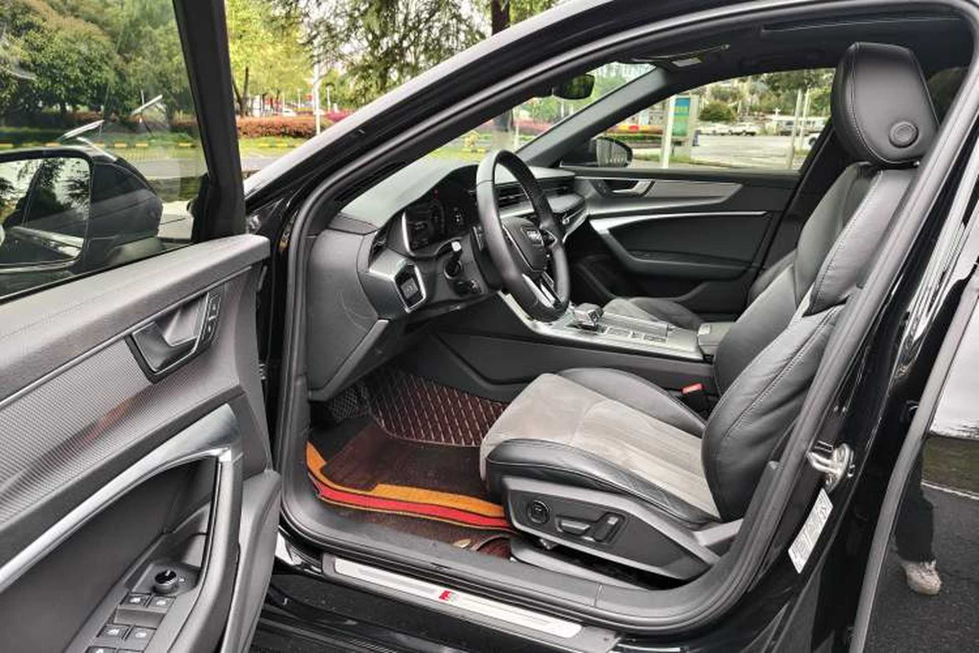 Used Audi A6L 2022 40 TFSI Luxury Dynamic Model Interior 1